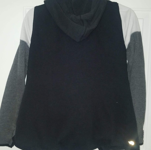 Mutli-shaded color jacket with reflective strips - Picture 2 of 2